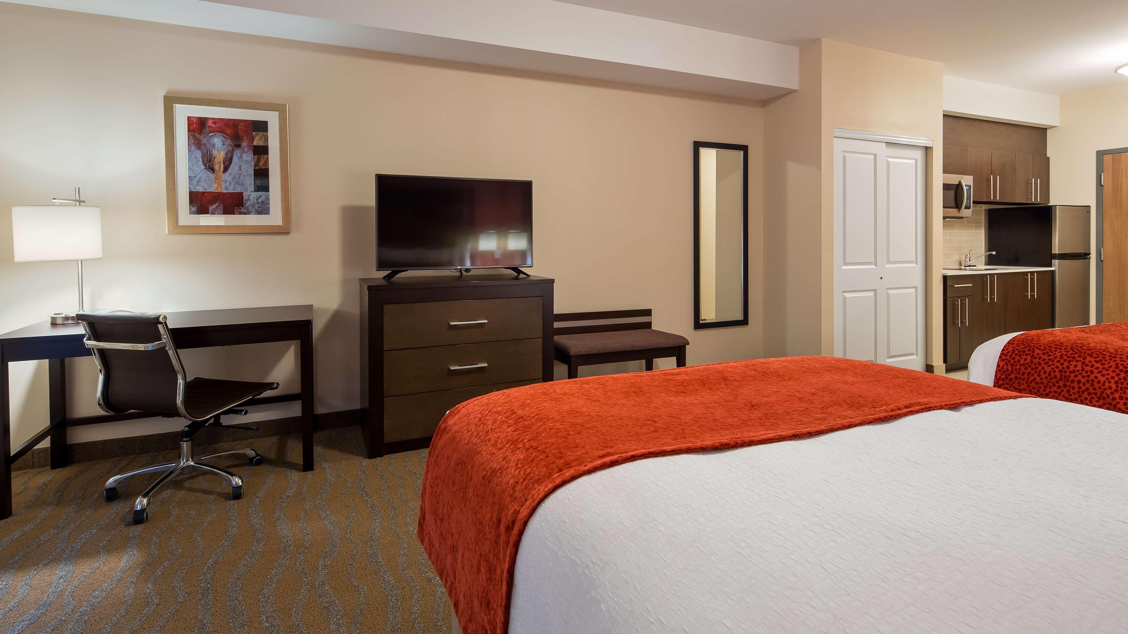 Best Western Plus Merritt Hotel Екстер'єр фото