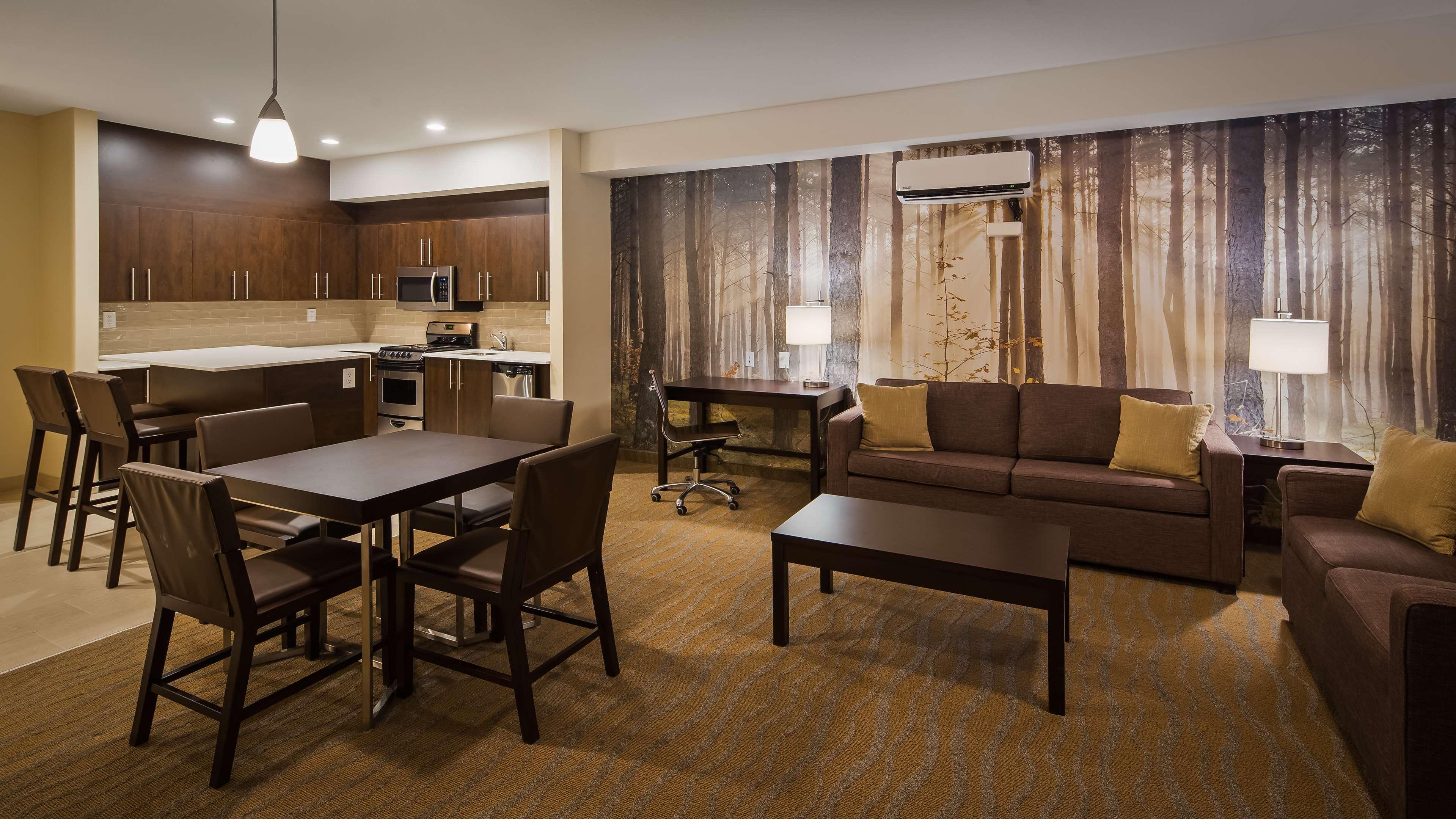 Best Western Plus Merritt Hotel Екстер'єр фото