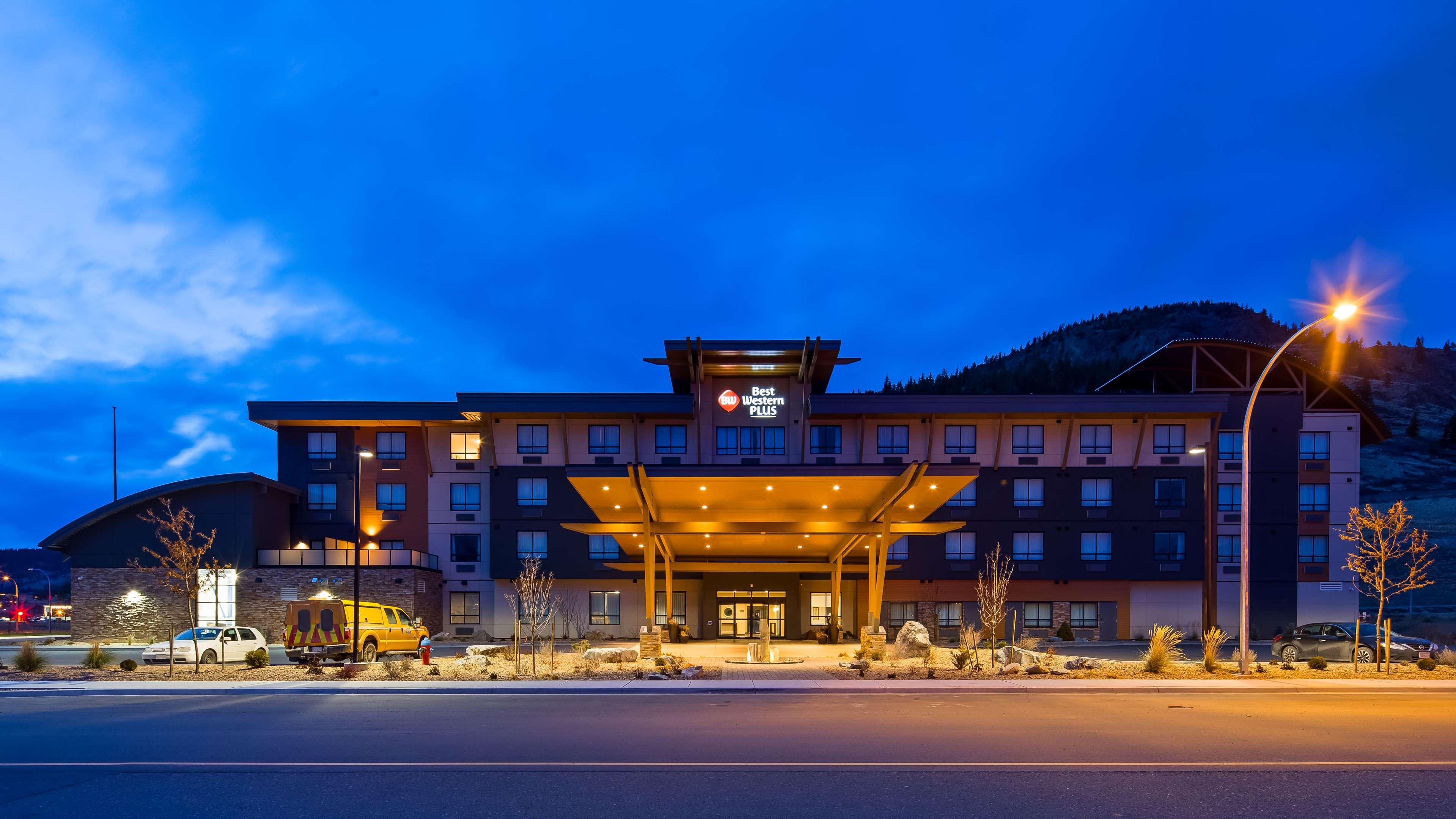 Best Western Plus Merritt Hotel Екстер'єр фото