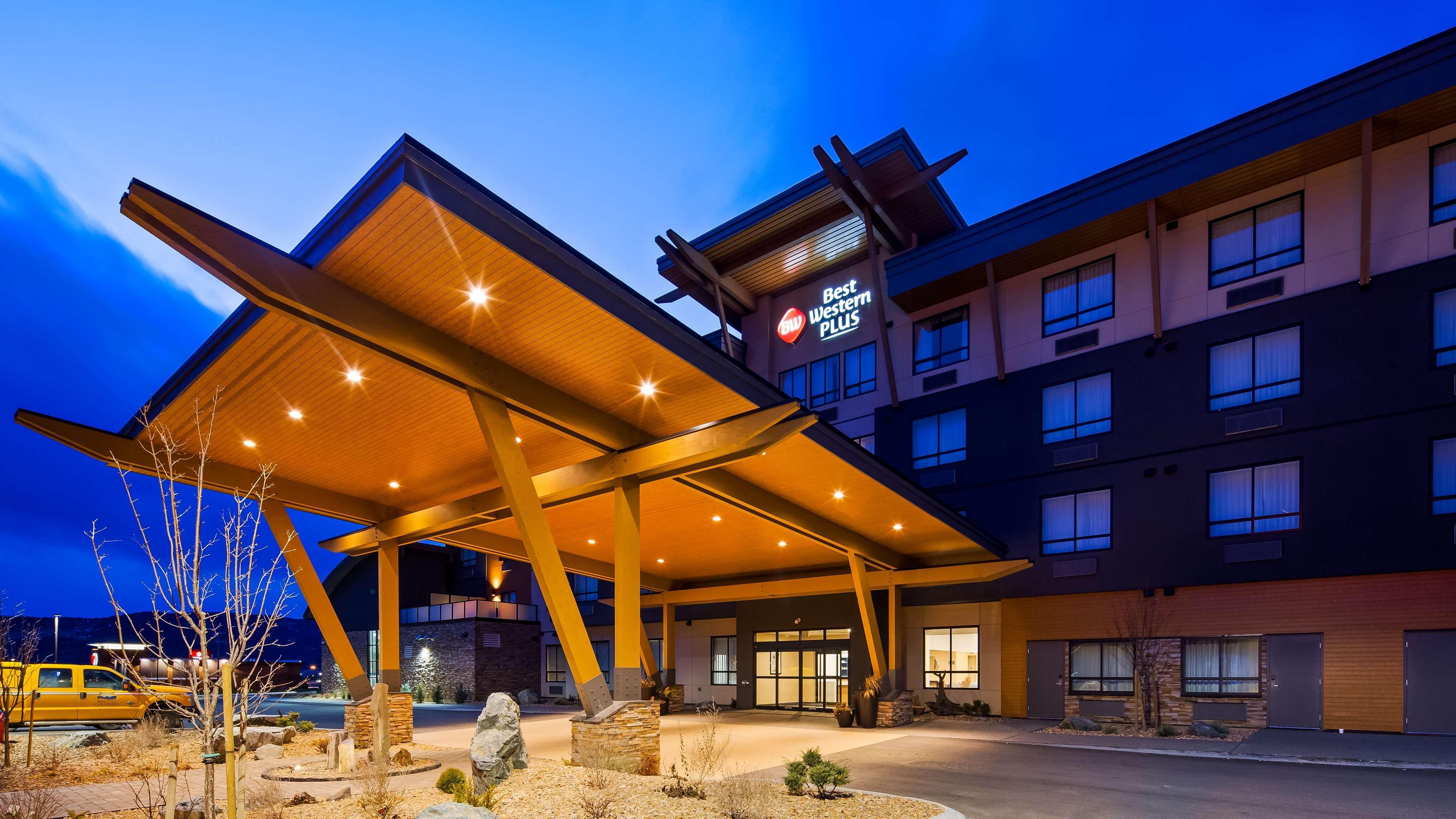 Best Western Plus Merritt Hotel Екстер'єр фото
